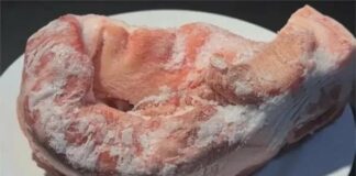 Thịt cấp đông đừng ngâm nước lã, nghe đầu bếp chỉ cách rã đông trong 5 phút, thịt vẫn ngon