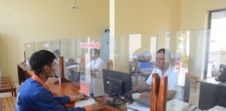 Công chức cấp xã thi sát hạch để tuyển chọn người có năng lực, sàng lọc tinh giản biên chế