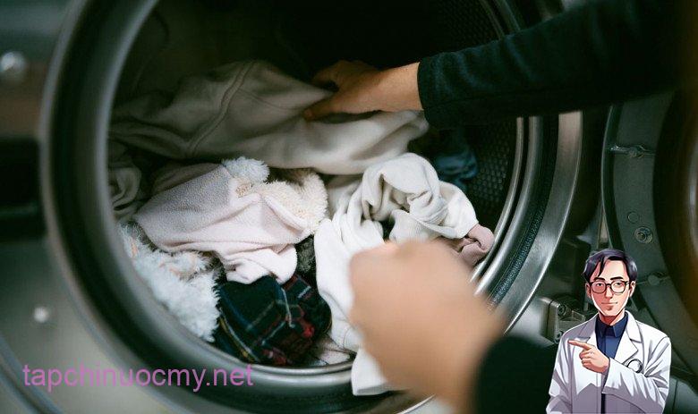 Trên máy giặt có một “nút bí mật”, chạm một cái giúp cắt giảm 62% tiḕn ᵭiện - 4