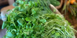 Những loại rau dễ là nơi “tổ ký sinh trùng” ẩn náu, loại số 1 nhiều người mê