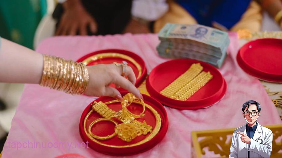 Giữ vàng cưới không chỉ là giữ một món quà mà còn là cách tạo ra một quỹ mừng cưới cho tương lai.