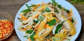 Cách làm nộm từ thịt gà luộc ngày Tết, chỉ 20 phút có ngay món ngon