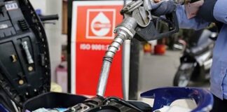 Đổ xăng 50 nghìn hay đầy bình thì lợi nhất?