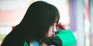 Các bác sĩ cho biết: Ung thư phổi giai đoạn đầu không gây đau ngực mà là 4 bất thường này
