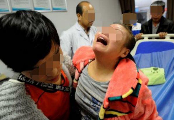 Bé trai 9 tuổi ᵭột tử vì học cả ngày lẫn ᵭêm, học thêm cuṓi tuần, chỉ nói ᵭúng 7 từ với mẹ trước khi mất - 3