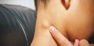 5 dấu hiệu dễ nhận biết nhất của ung thư tuyến giáp