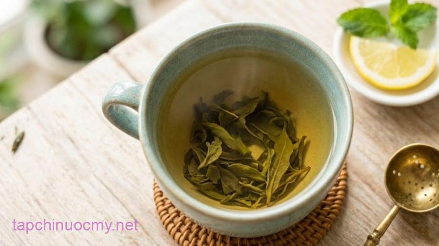 Trà xanh chứa nhiều chất oxy hóa có lợi cho sức khỏe.
